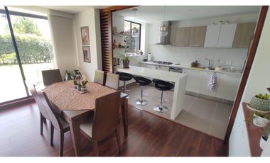 Cajicá, VERDE VIVO, 276 M2 lote, 179 M2 construidos