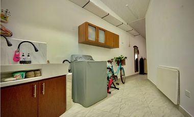 Venta Casa Urbana Para Edificio El Retiro