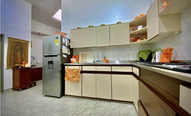 Venta Casa Urbana Para Edificio El Retiro