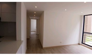 Vendo apartamento Esquinero piso 2 en Cajicá  con club House.