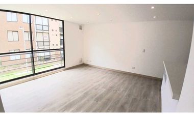 Vendo apartamento Esquinero piso 2 en Cajicá  con club House.