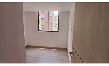 Vendo apartamento Esquinero piso 2 en Cajicá  con club House.