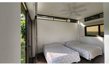 VENDO CASA CAMPESTRE EN LA VEGA CUND.