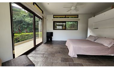 VENDO CASA CAMPESTRE EN LA VEGA CUND.