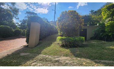 VENDO CASA CAMPESTRE EN LA VEGA CUND.