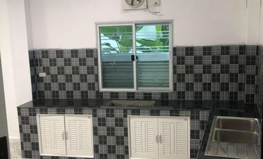 4 Bedroom House for sale in Chomphu, Chiang Mai