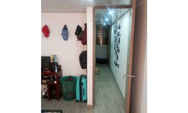 SE VENDE HERMOSO CASA EN BOSA LAURELES