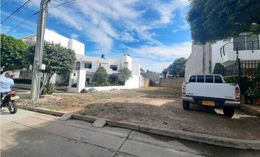 SE VENDE LOTE BARRIO NOVALITO.