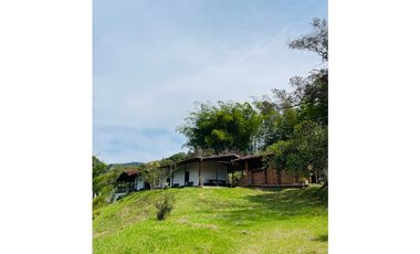 FINCA EN VENTA GUATAPÉ ANTIOQUIA