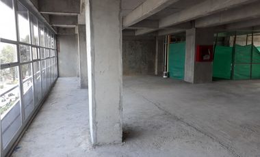 ARRIENDO LOCAL CON PARQUEADERO MILN MANIZALES | ARRIENDOS MANIZALES