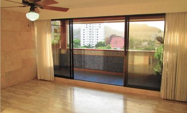 Venta de pent-house en Bavaria Santa Marta