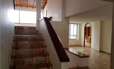 ARRIENDO CASA COMERCIAL EN PALERMO MANIZALES