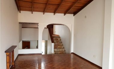 ARRIENDO CASA COMERCIAL EN PALERMO MANIZALES