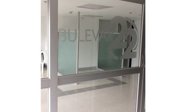 OFICINA CON TERRAZA EN ARRIENDO EN CENTRO MANIZALES | ARRIENDOS