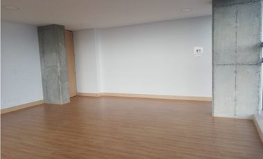 Se alquila Oficina en  Palogrande