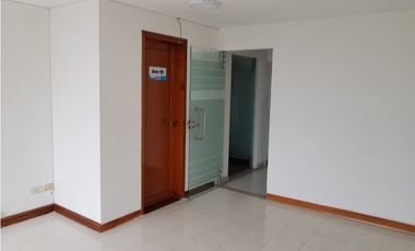 Se Alquila Oficina Av Alberto Mendoza Manizales