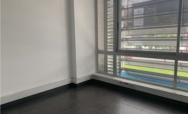 OFICINA EN VENTA, USAQUEN