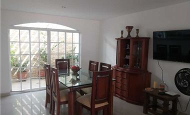 Casa en conjunto cerrado cerca del mar Santa Marta 001