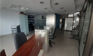 ALQUILER OFICINA EN EL CENTRO, MANIZALES