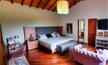 Casa en Arriendo y Venta Chuscalito Medellin