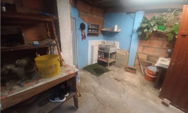 ACSI 1004. Casa Lote en venta, Madrid Cundinamarca