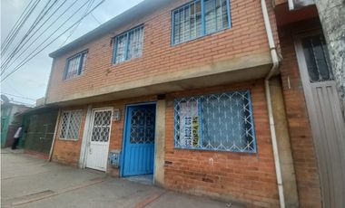 ACSI 1004. Casa Lote en venta, Madrid Cundinamarca