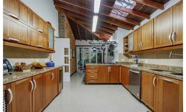 Encantadora Casa Campestre en Alto del Escobero, Retiro