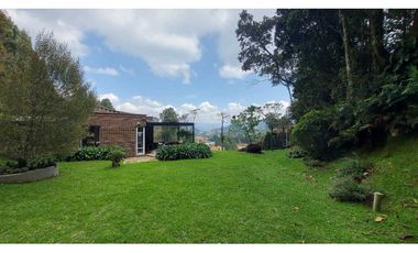 Encantadora Casa Campestre en Alto del Escobero, Retiro