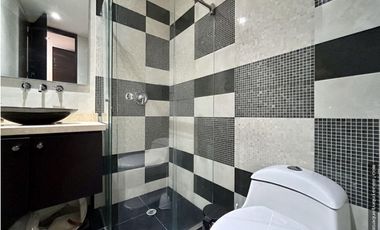 OFREZCO VENTA PENTHOUSE LA CALLEJA BAJA