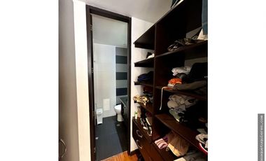 OFREZCO VENTA PENTHOUSE LA CALLEJA BAJA