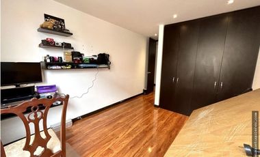 OFREZCO VENTA PENTHOUSE LA CALLEJA BAJA