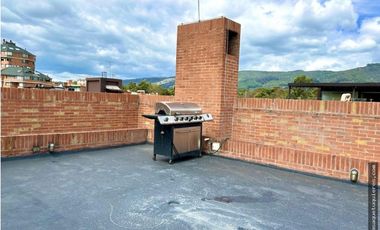 OFREZCO VENTA PENTHOUSE LA CALLEJA BAJA