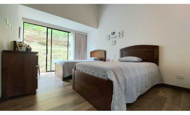 Majestuosa Casa Campestre en El Retiro, zona Centro