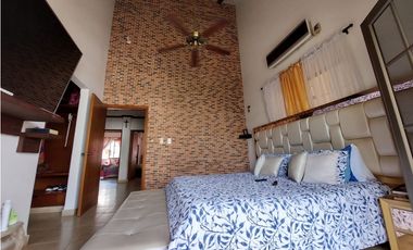 SE VENDE Y/O PERMUTA CASA DE TRES PISOS EN LOS ANGELES MONTERA
