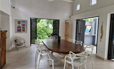 D.VENTA CASA CLUB PEÑALISA,PUERTA CERRADA. REMODELADA.4H5B3G PERMUTA
