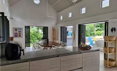 D.VENTA CASA CLUB PEÑALISA,PUERTA CERRADA. REMODELADA.4H5B3G PERMUTA
