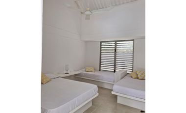 D.VENTA CASA CLUB PEÑALISA,PUERTA CERRADA. REMODELADA.4H5B3G PERMUTA