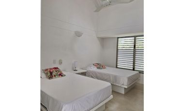 D.VENTA CASA CLUB PEÑALISA,PUERTA CERRADA. REMODELADA.4H5B3G PERMUTA