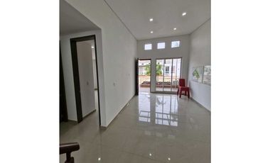 Venta Casa Urbana en Conjunto Residencial 150 m2 La Mesa,Cundinamarca