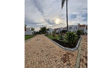 Venta Casa Urbana en Conjunto Residencial 150 m2 La Mesa,Cundinamarca