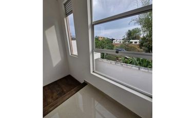 Venta Casa Urbana en Conjunto Residencial 150 m2 La Mesa,Cundinamarca