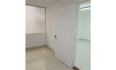 Se Vende Consultorio en la Clínica Risaralda- Pereira