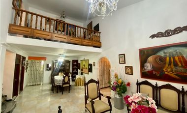 SE VENDE CASA CON SEIS APARTAMENTOS EN BAVARIA, SANTA MARTA