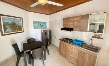 SE VENDE CASA CON SEIS APARTAMENTOS EN BAVARIA, SANTA MARTA