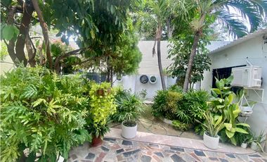 SE VENDE CASA CON SEIS APARTAMENTOS EN BAVARIA, SANTA MARTA