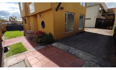 TABIO, 2 CASAS CAMPESTRES, 453 M2 totales, lote 601 M2