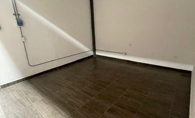 Local Multicomercial Grande de 41 m2 en Venta, Mercahorro Col. Chapala