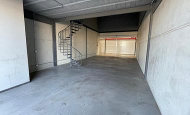 Bodega Exterior de 255 m2 con Sotano, Mercahorro Col. Chapala Gomez Palacio