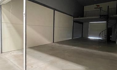 Bodega Exterior de 255 m2 con Sotano, Mercahorro Col. Chapala Gomez Palacio