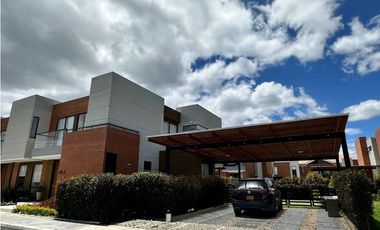 Hermosa casa en Cajicá para renta